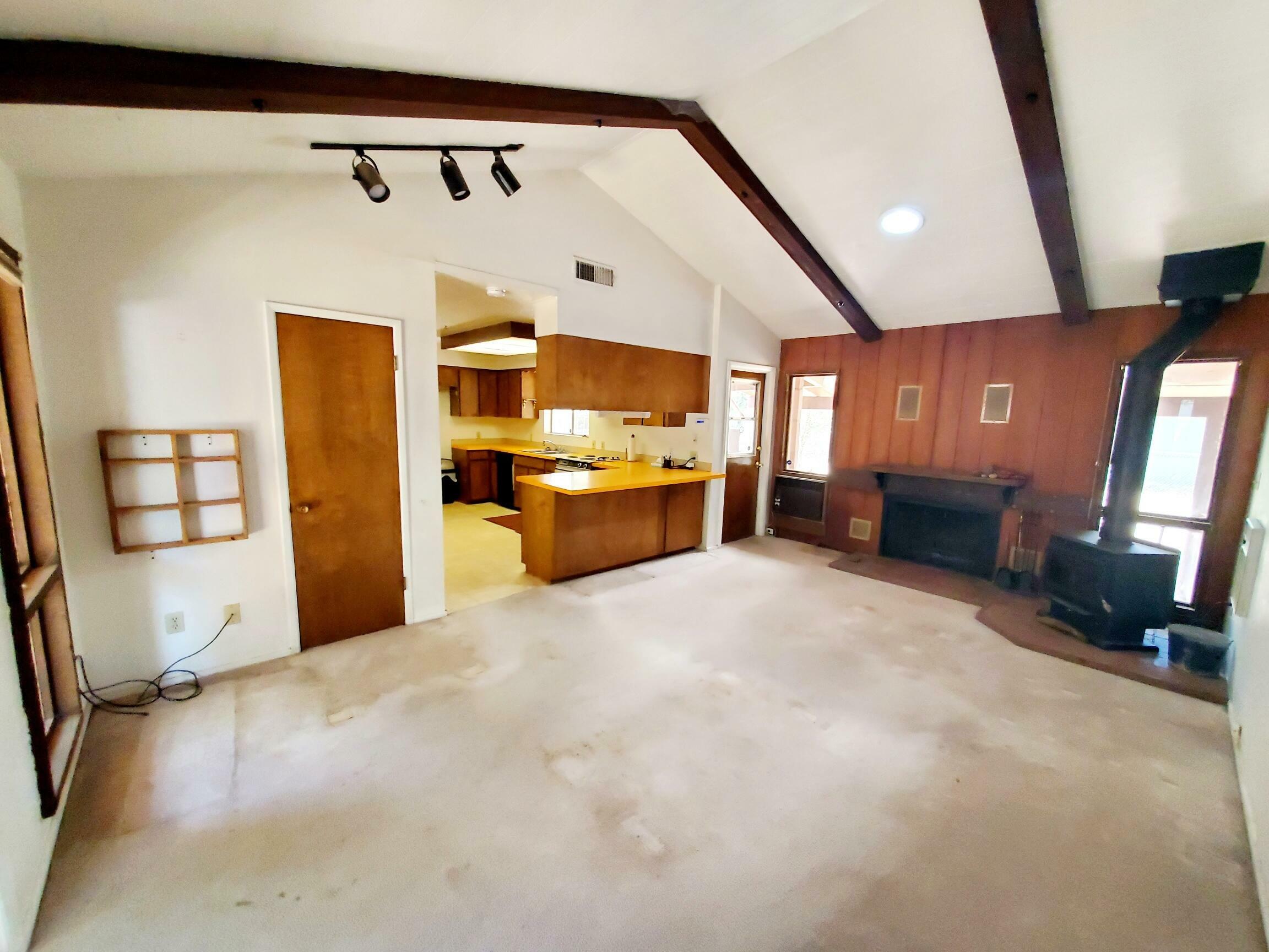 Property Photo: 609 E Eckles Street AZ 85541