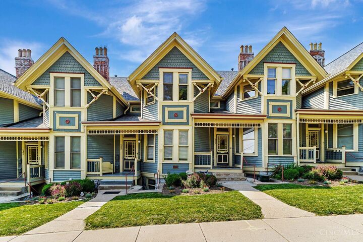 537 Tusculum Avenue  Cincinnati OH 45226 photo