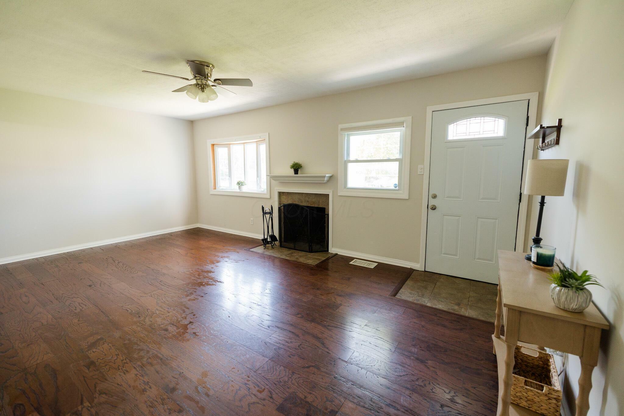 Property Photo: 1840 N Columbus Street OH 43130
