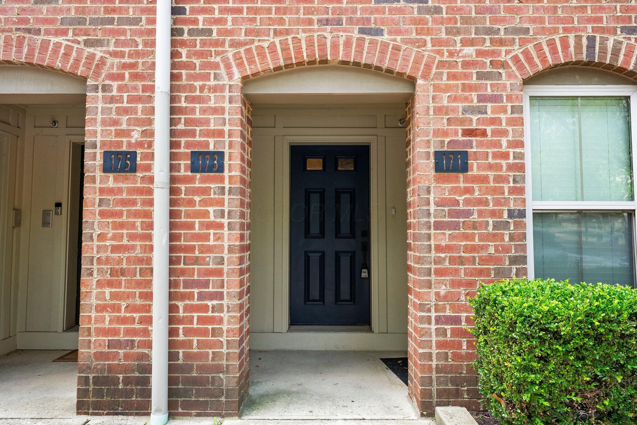 Property Photo: 173 S Front Street OH 43215