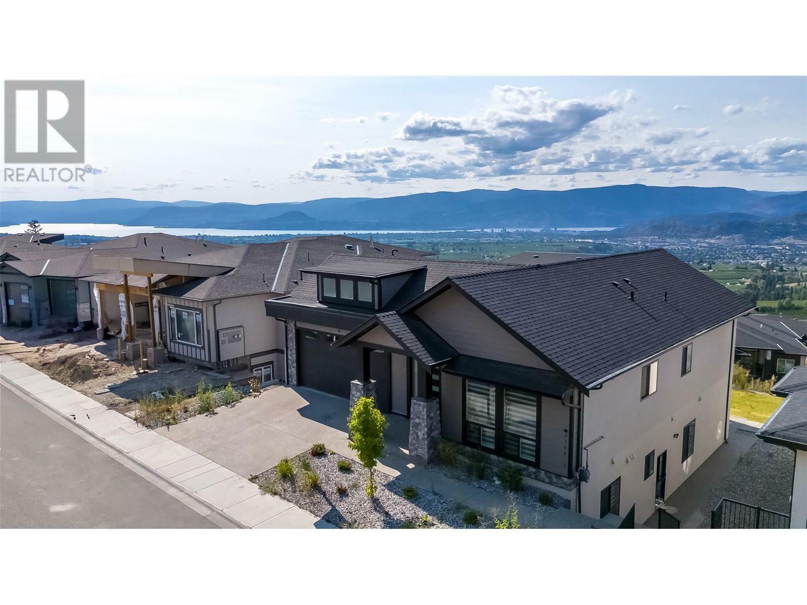 Property Photo: 2264 Lavetta Drive BC V1P 1V1
