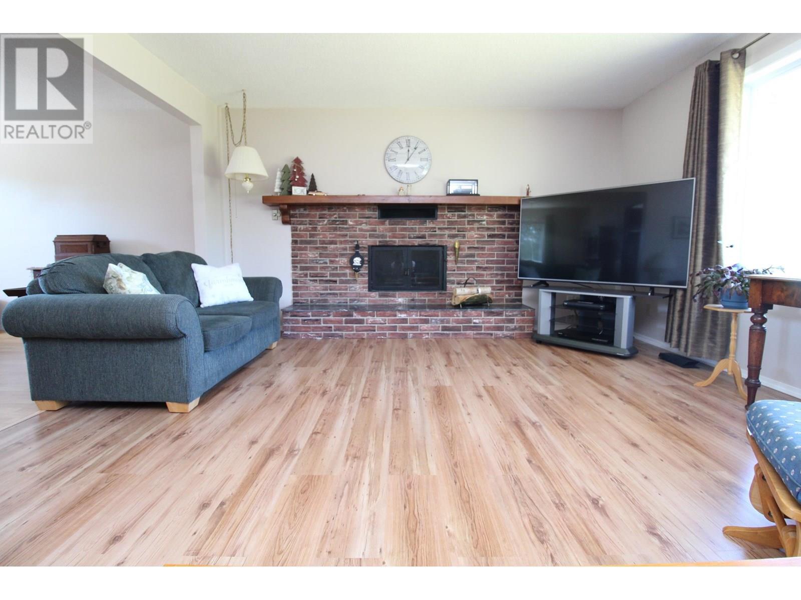 Property Photo: 29 Columbia Drive BC V0J 2C0