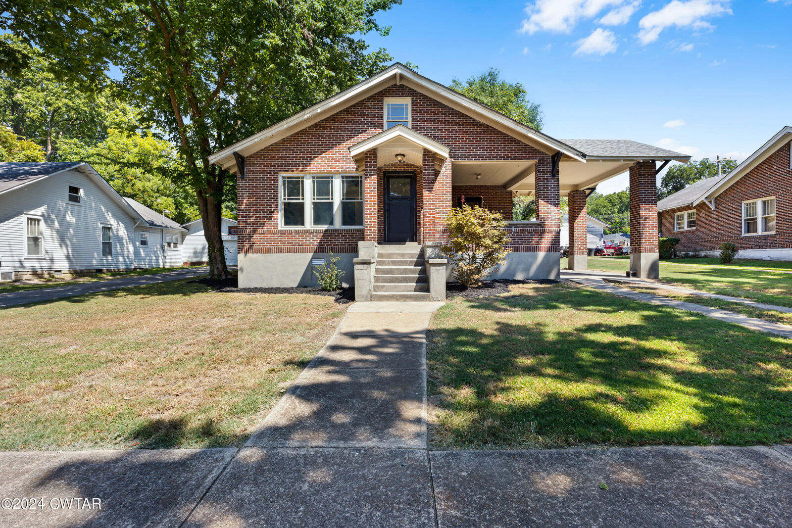 Property Photo: 729 S Church Street TN 38382