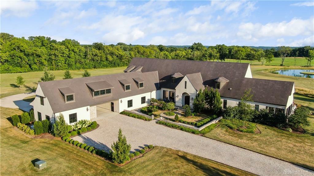 Property Photo: 7940 Bunnell Hill Road OH 45066