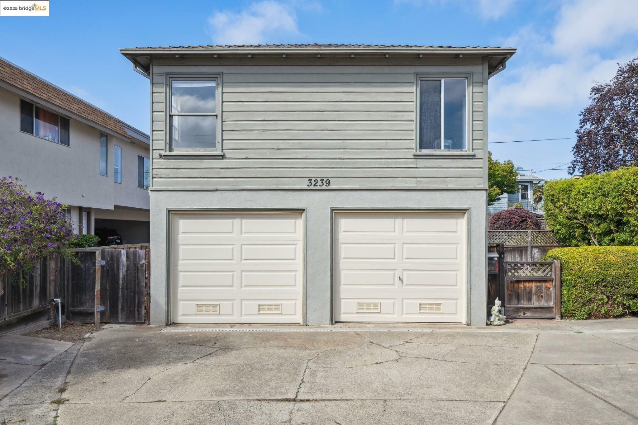 Property Photo: 3239 Briggs Ave CA 94501