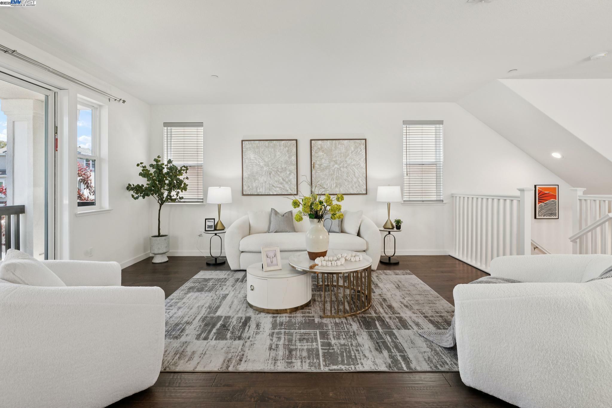 Property Photo: 121 Ashton Way CA 94523