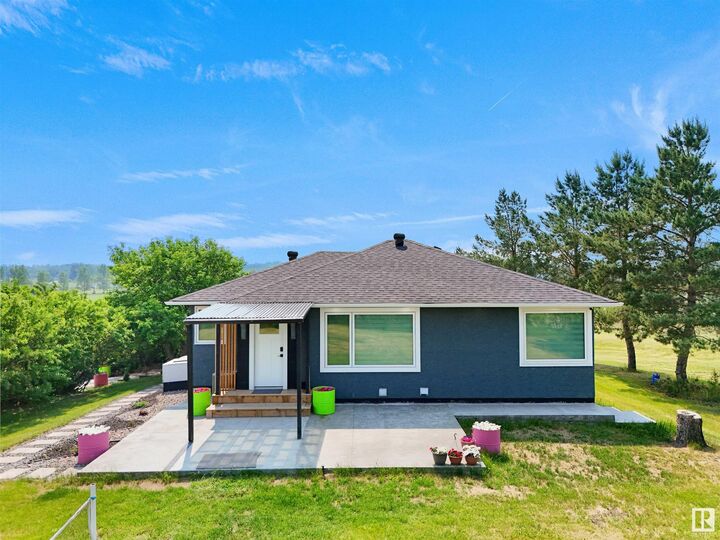 Property Photo: 22517 Wye Road AB T8C 1H9