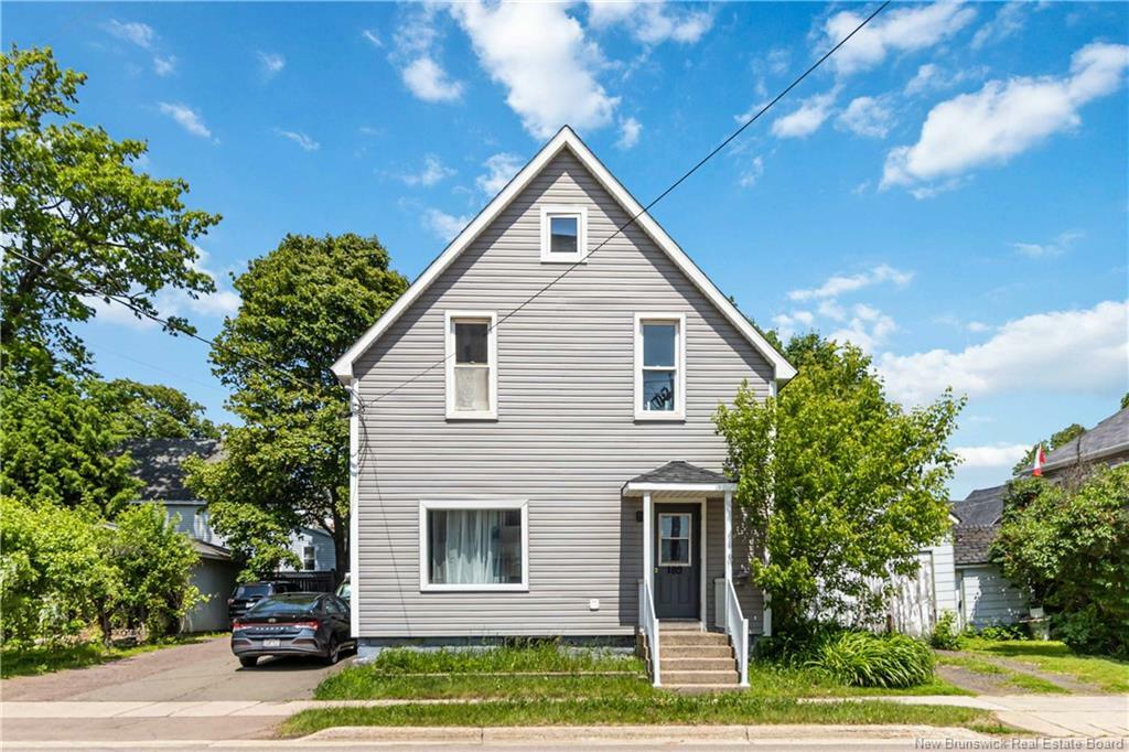 189 Gordon Street  Moncton NB E1C 1N3 photo