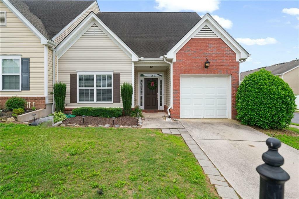 Property Photo: 40 Brickton Way E GA 30534