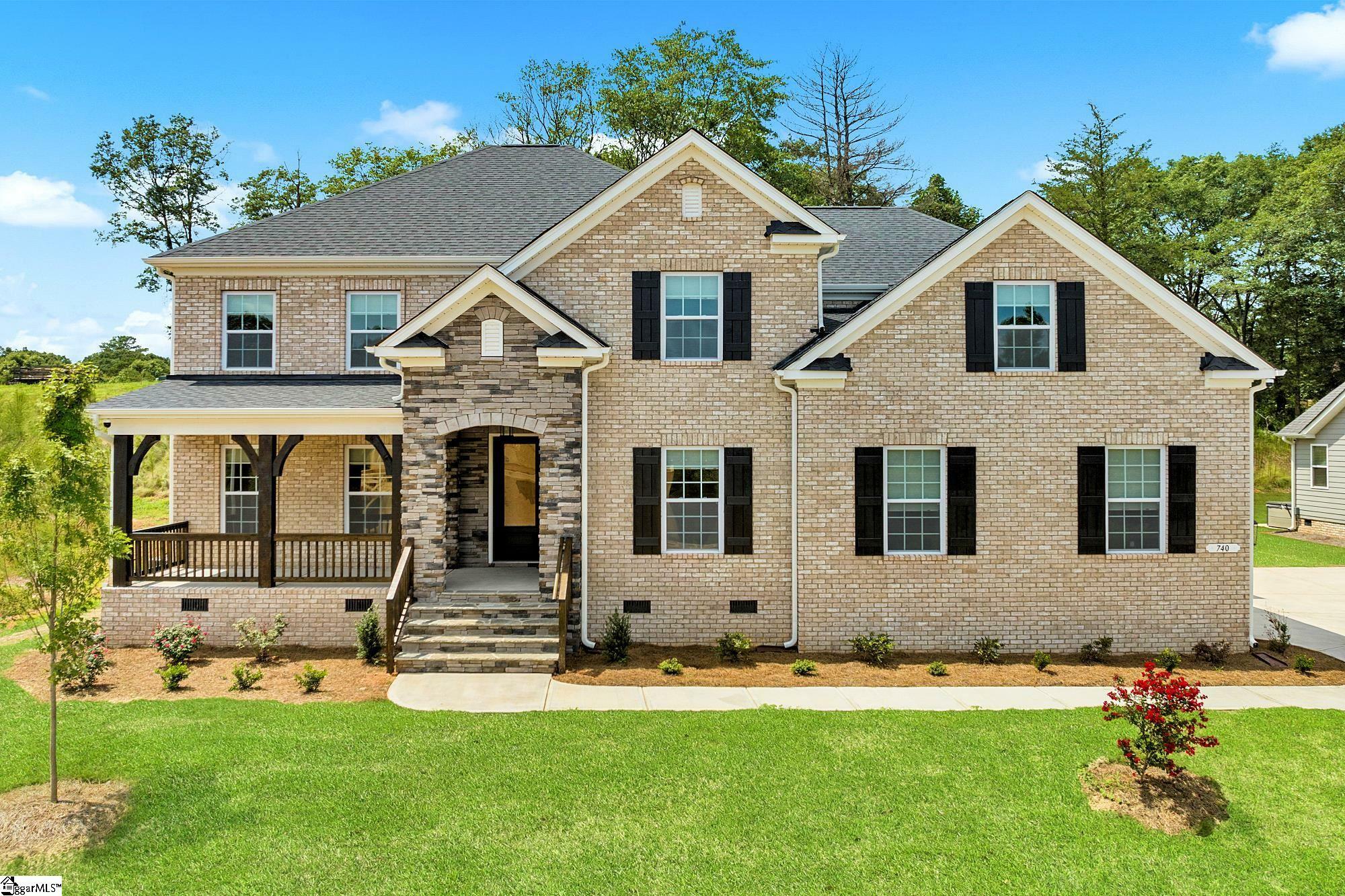 Property Photo: 740 Enoree River Place SC 29651