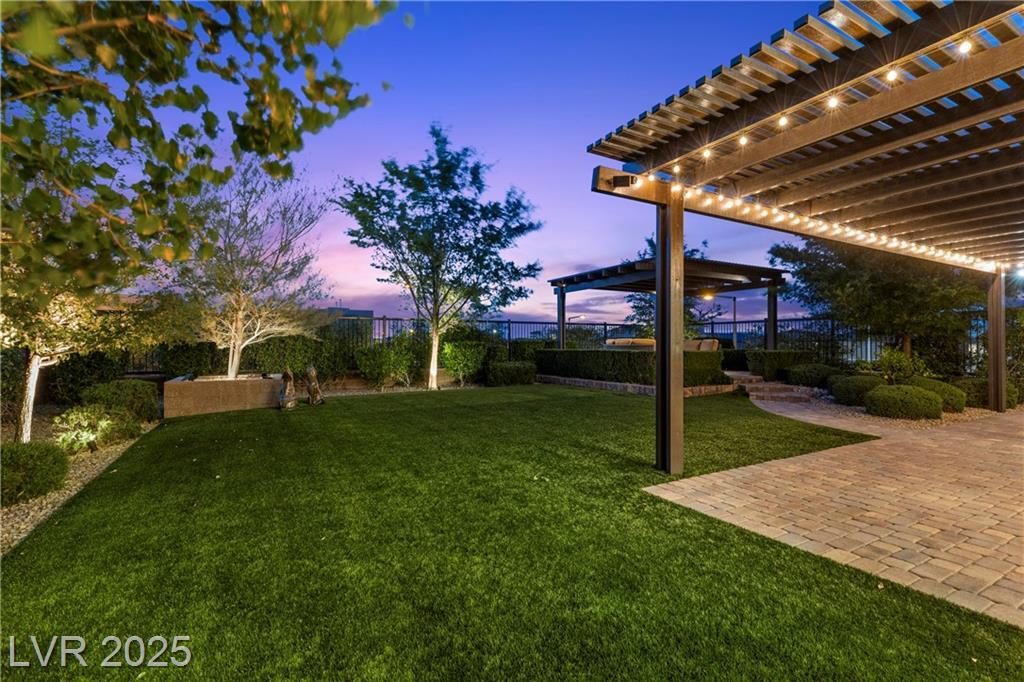 Property Photo: 6338 Skystone Street NV 89135