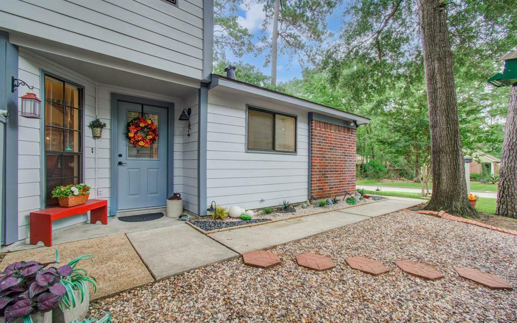 Property Photo: 27 Camberwell Court TX 77380