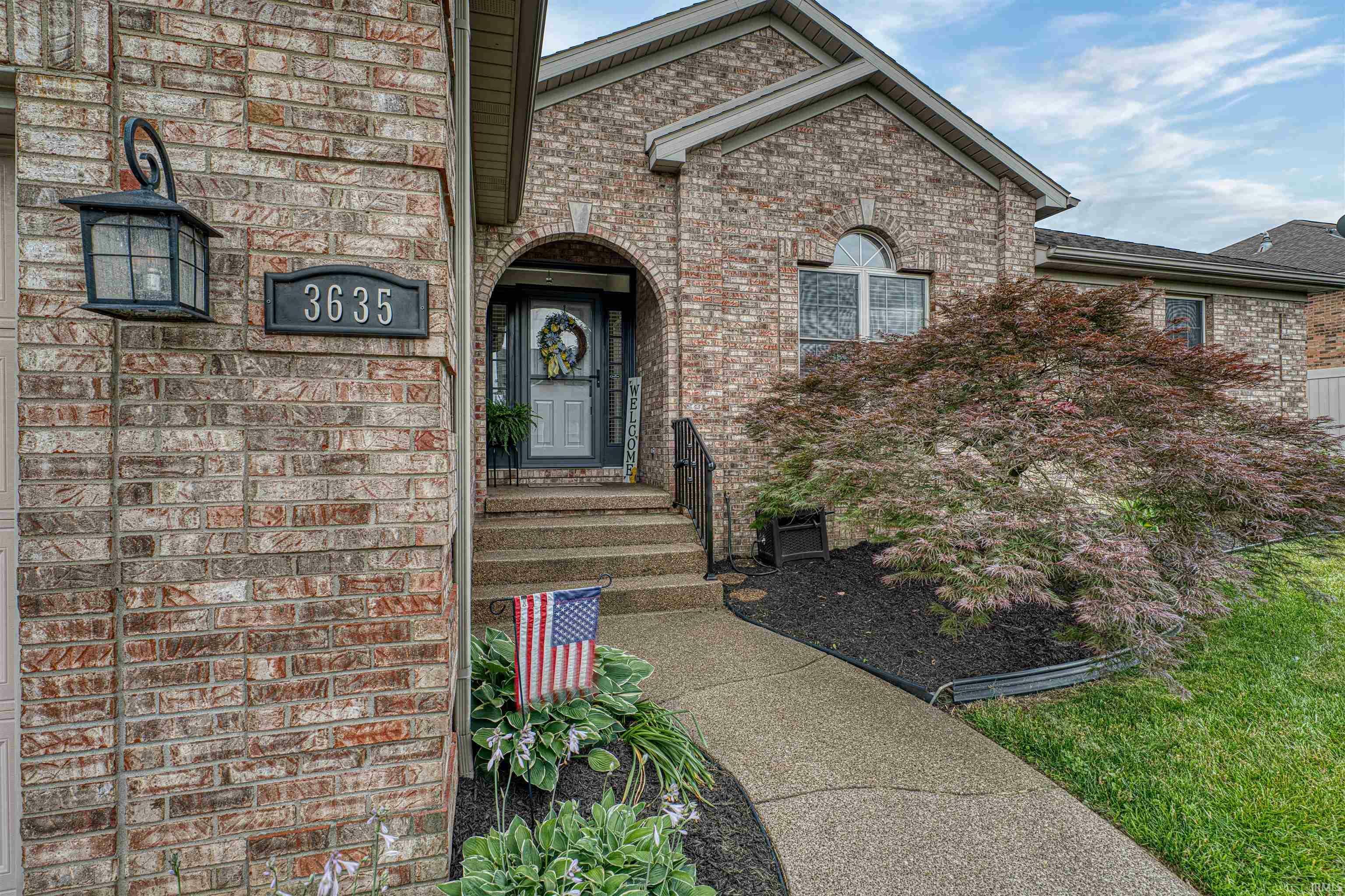 Property Photo: 3635 Cobblefield Drive IN 47711