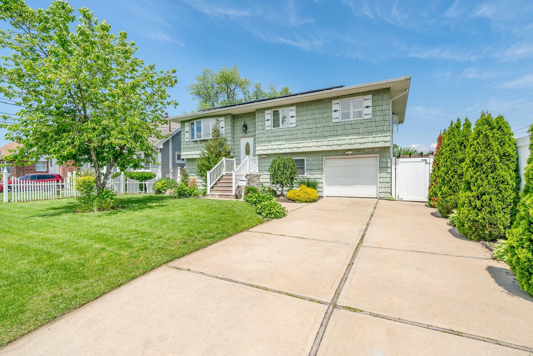 Property Photo: 255 Rose Street NY 11726