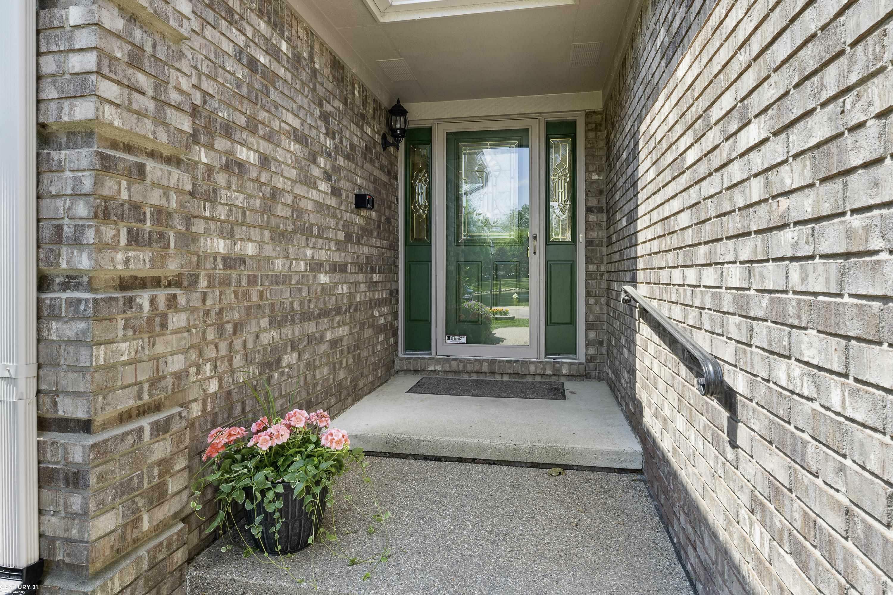 Property Photo: 57175 Copper Creek Drive MI 48094