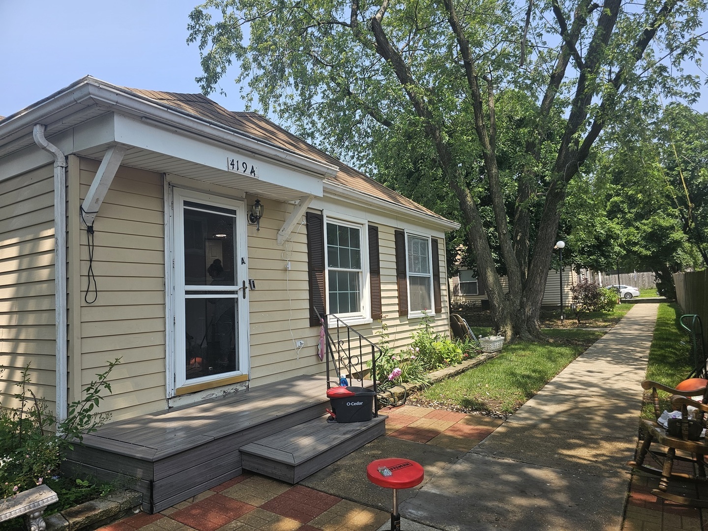 419 Sidney Avenue A  Glendale Heights IL 60139 photo