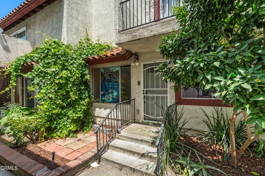 Property Photo: 10440 Quill Avenue 105 CA 91040