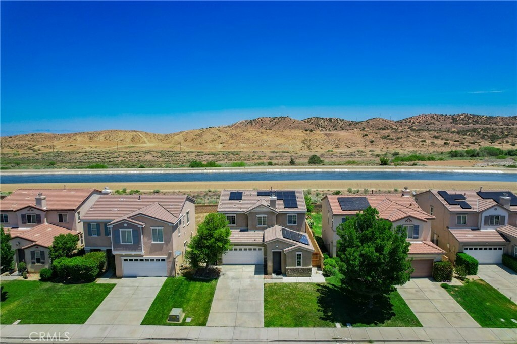 Property Photo: 2753 Hornbeam Road CA 93551