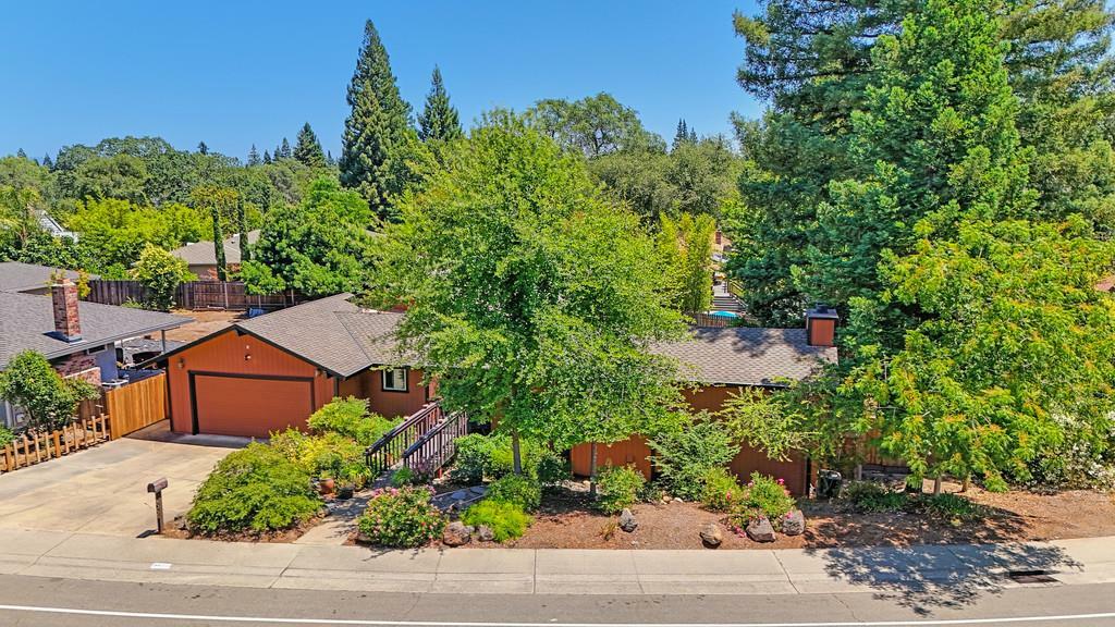 9085 Winding Oak Drive  Fair Oaks CA 95628 photo