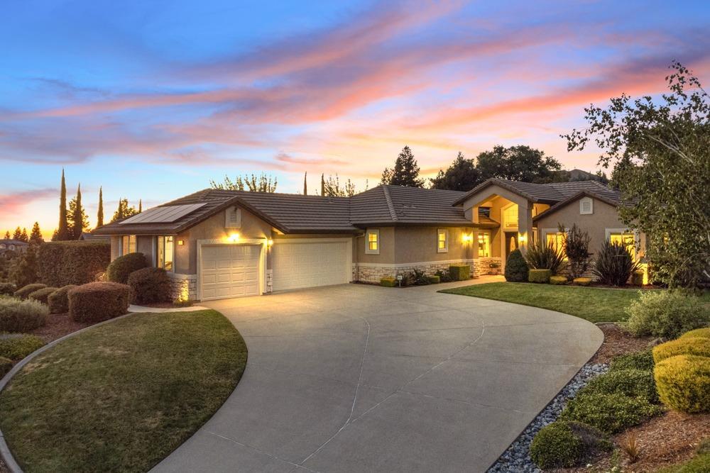 Property Photo: 3187 Weymouth Way CA 95672