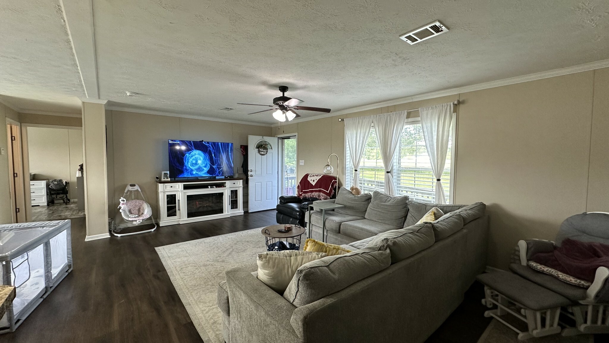 Property Photo: 189 Holloway St TN 38483