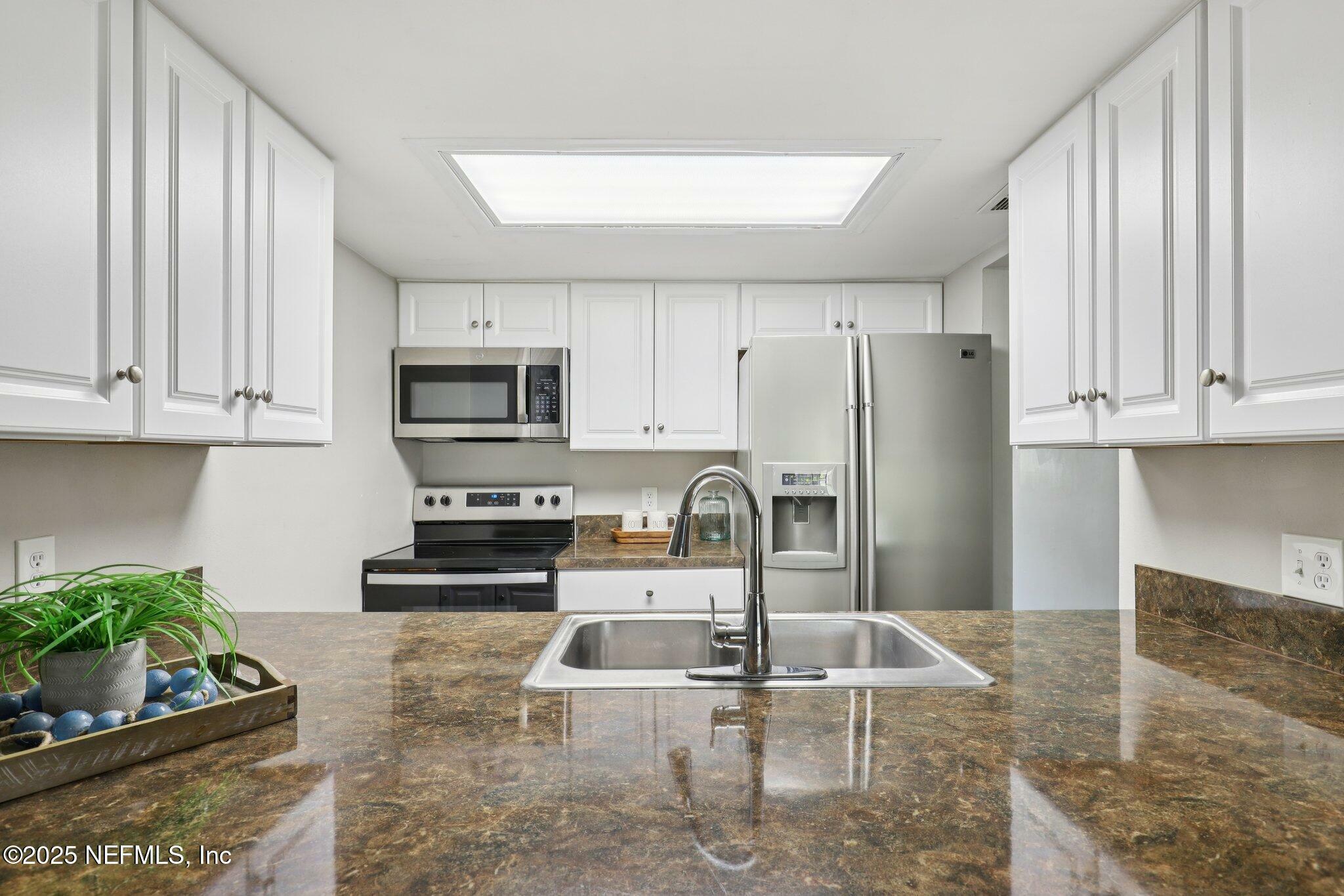 Property Photo: 1262 The Grove Road FL 32073