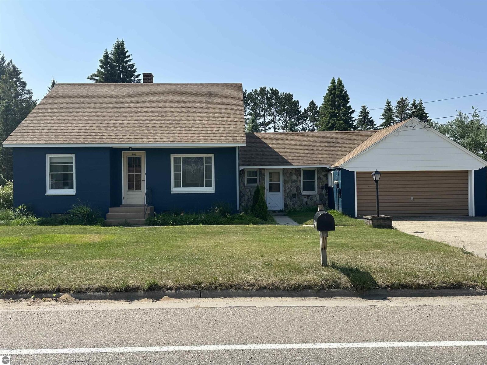 Property Photo:  501 W 13th Street  MI 49601 