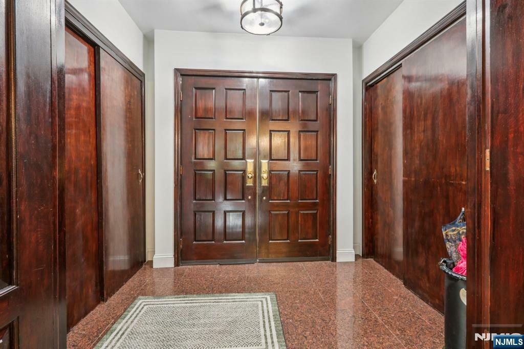 Property Photo: 1060 Briar Way NJ 07024