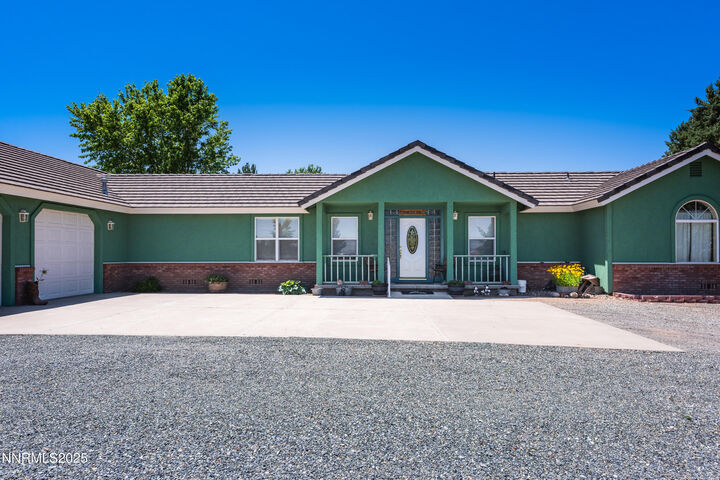 Property Photo:  17 Grand View Lane  NV 89444 