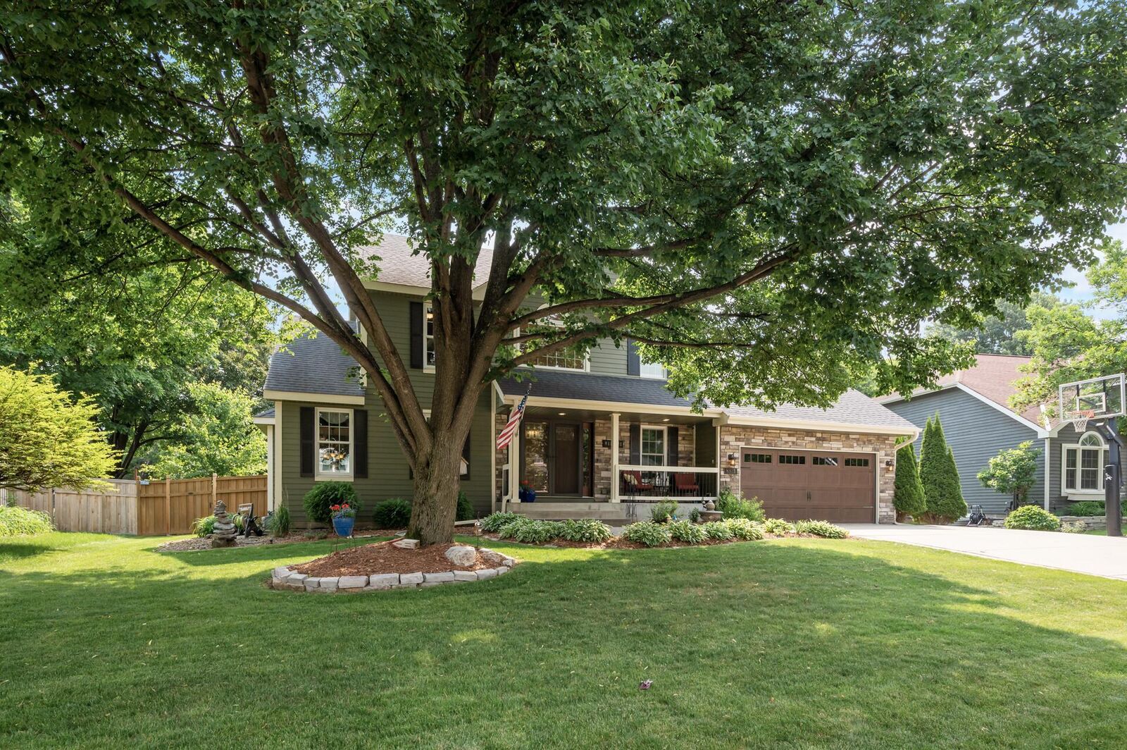 Property Photo:  8813 Stanley Trail  MN 55347 