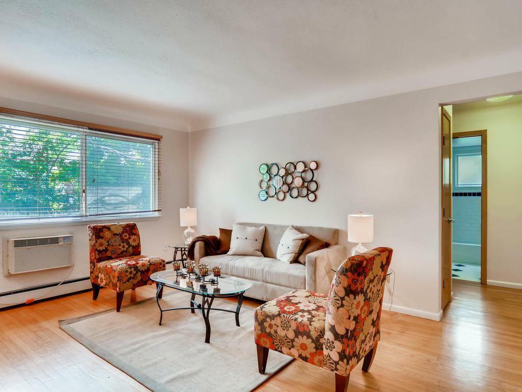Property Photo: 656 Ashland Avenue 11 MN 55104