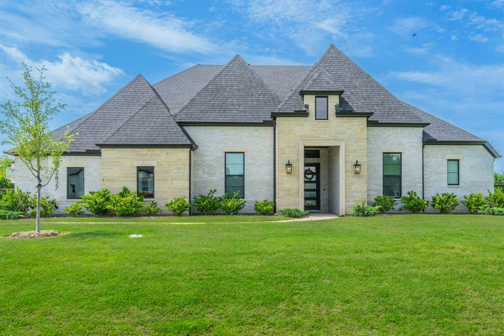 Property Photo: 2827 Palomar Road TX 75009