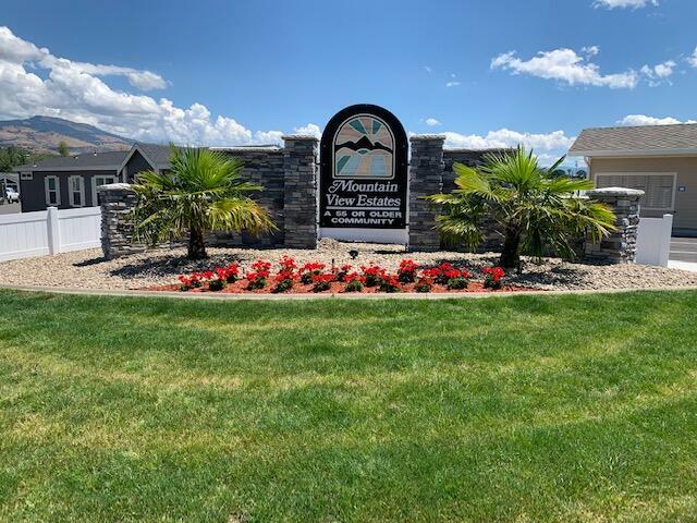 Property Photo:  333 Mountain View Drive 100  OR 97540 
