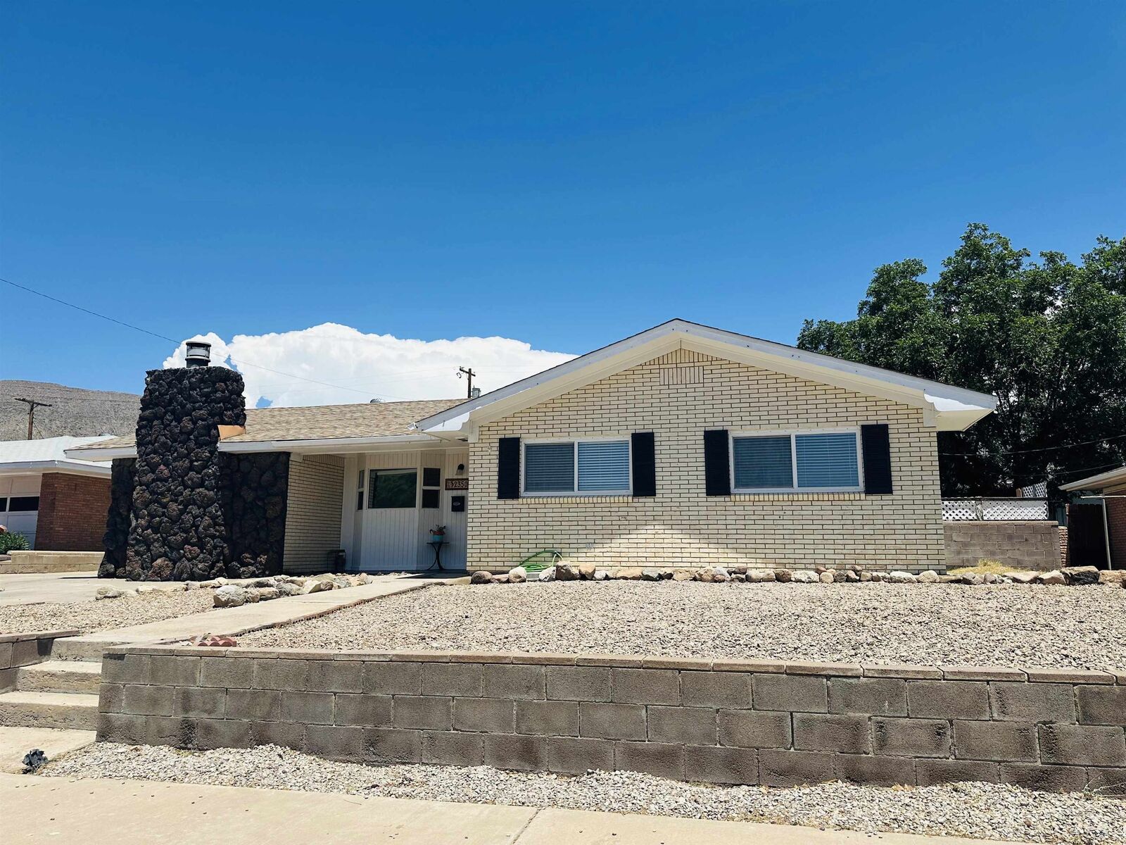 Property Photo: 2350 Union Ave NM 88310