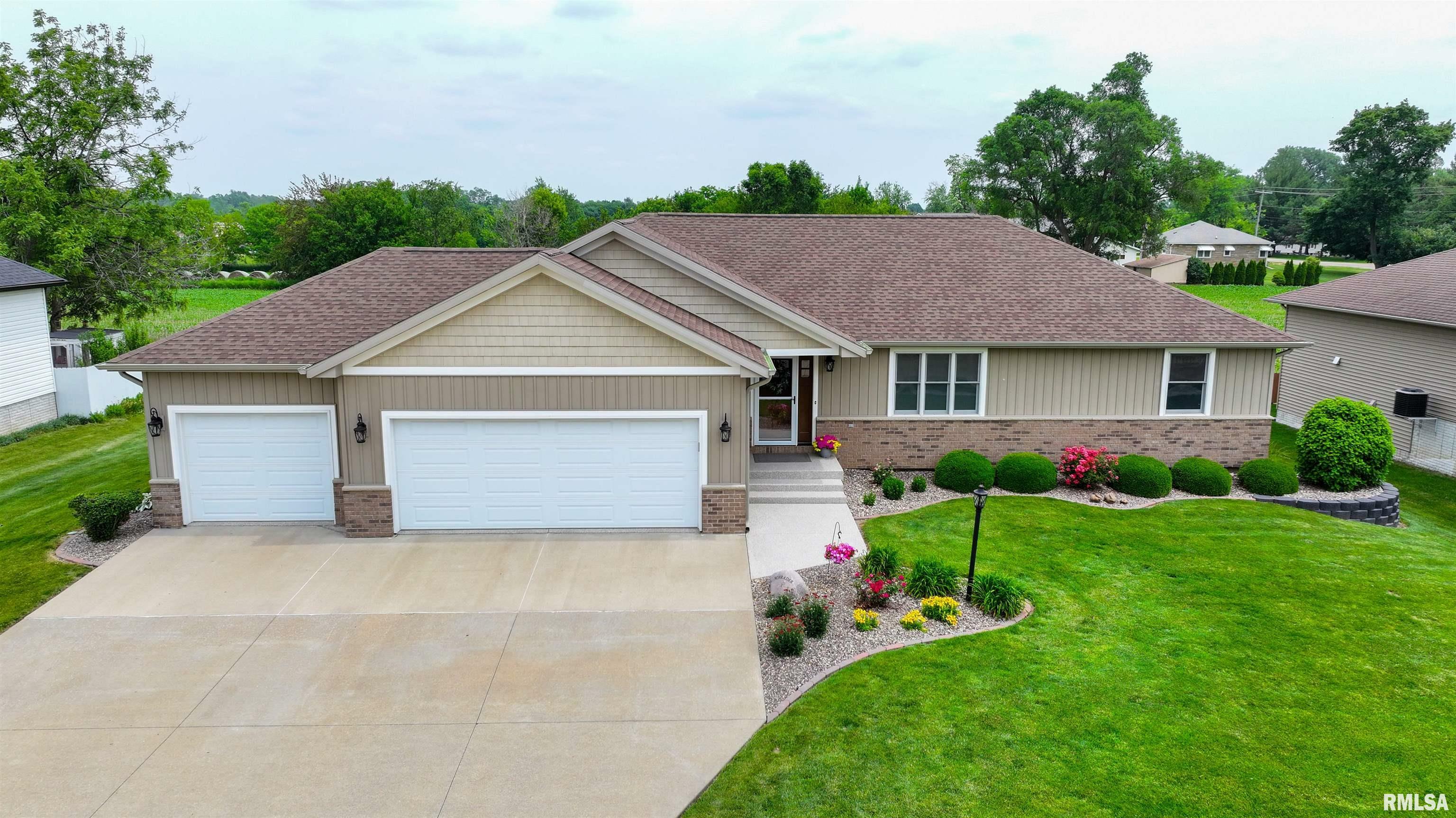 Property Photo: 101 Prairie View Court IA 52732