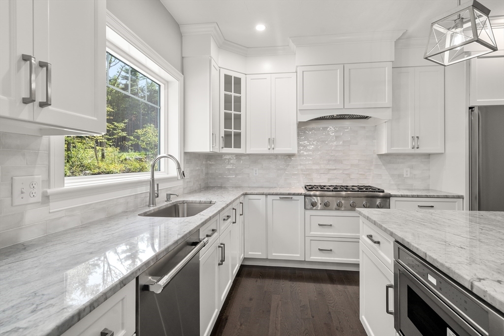 Property Photo: 376 Elmwood Avenue MA 01520