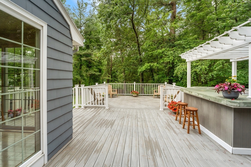 Property Photo:  11 Farrwood Dr  MA 01810 