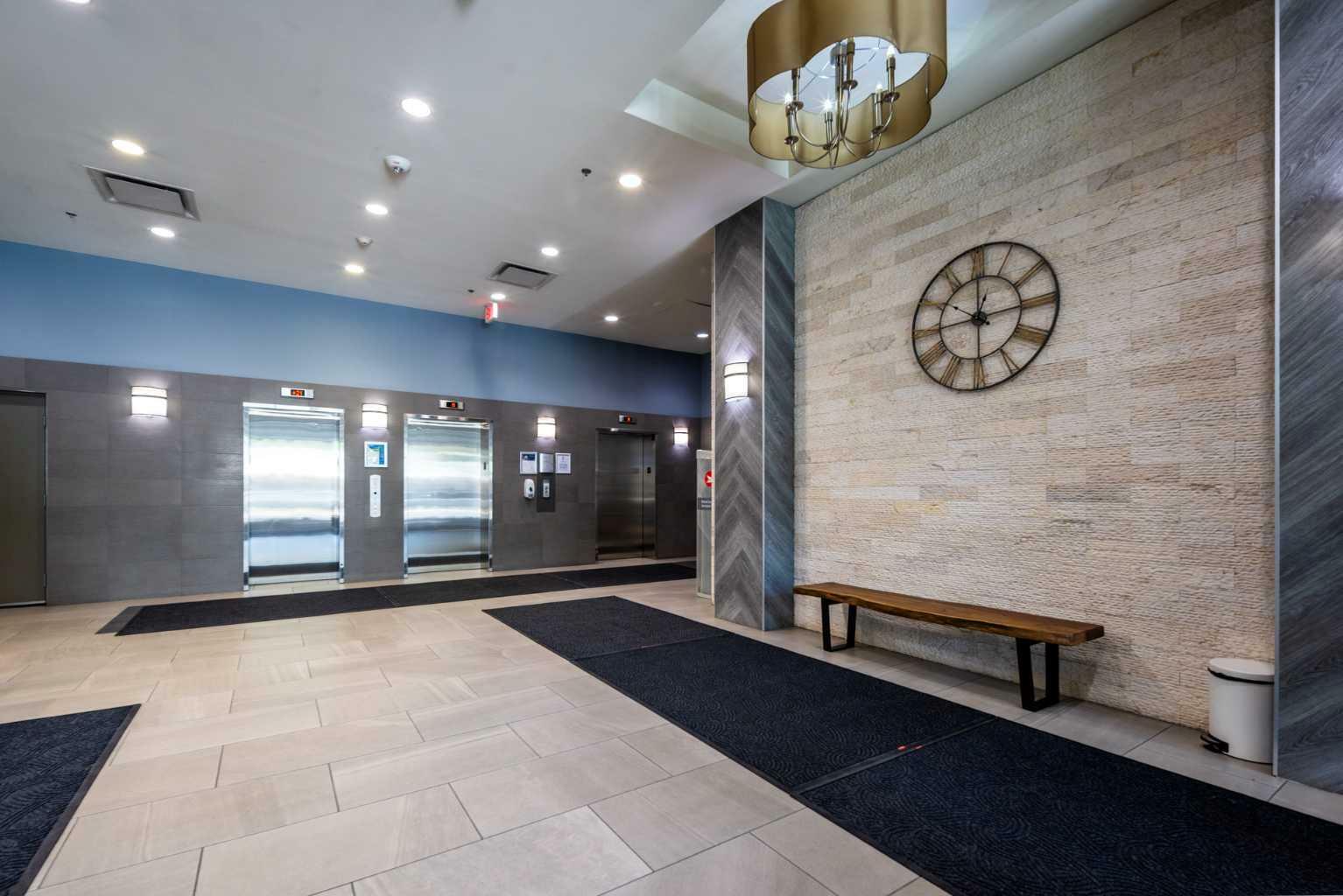 Property Photo: 1320 1 Street SE 803 AB T2G 0G8