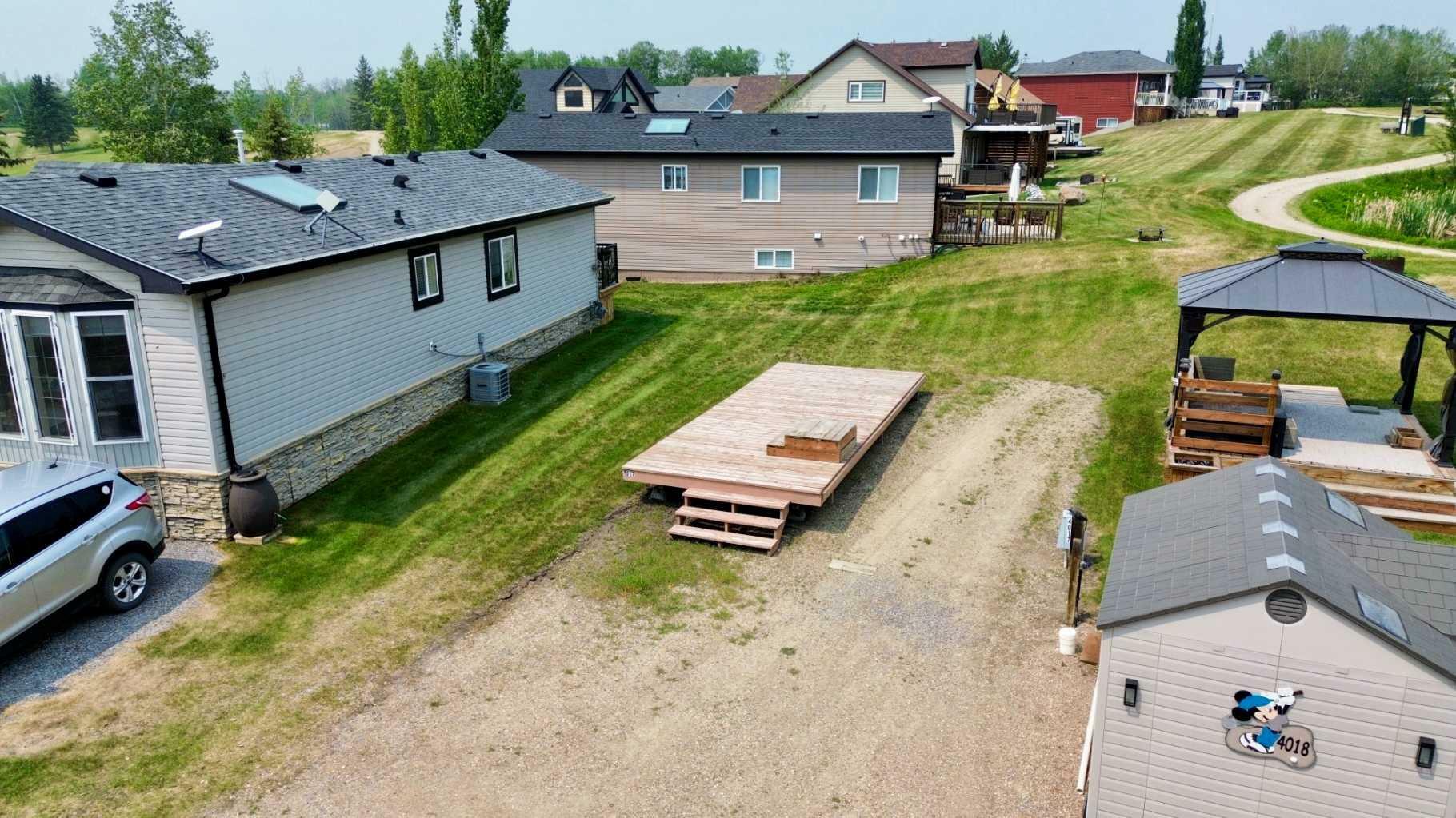 Property Photo: 25054 South Pine Lake Road 4017 AB T0M 1R0