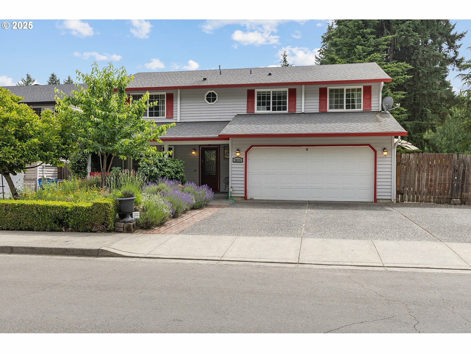 Property Photo: 3015 NE 181st Ave WA 98682