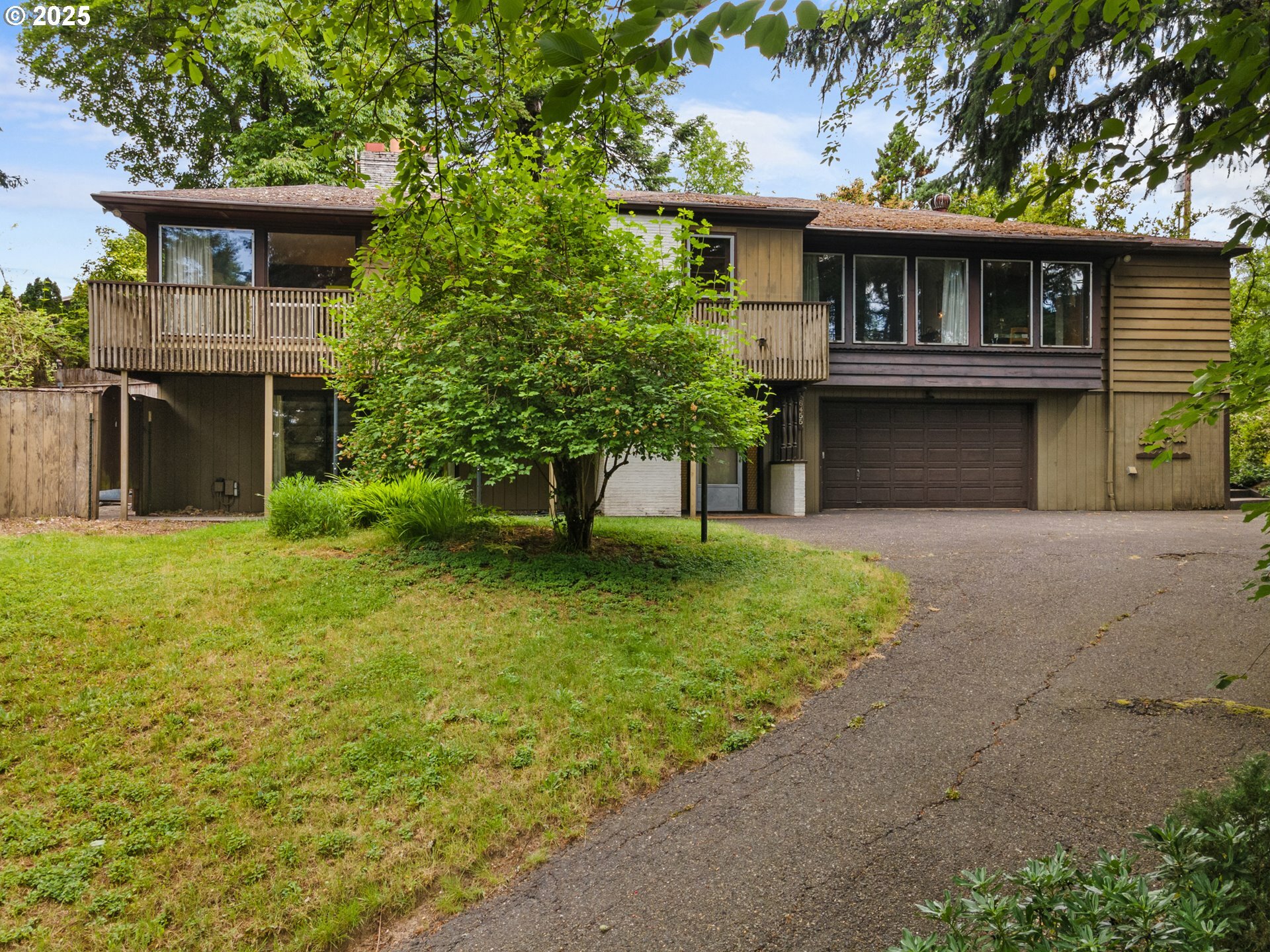 Property Photo: 6455 SW Scholls Ferry Rd OR 97223