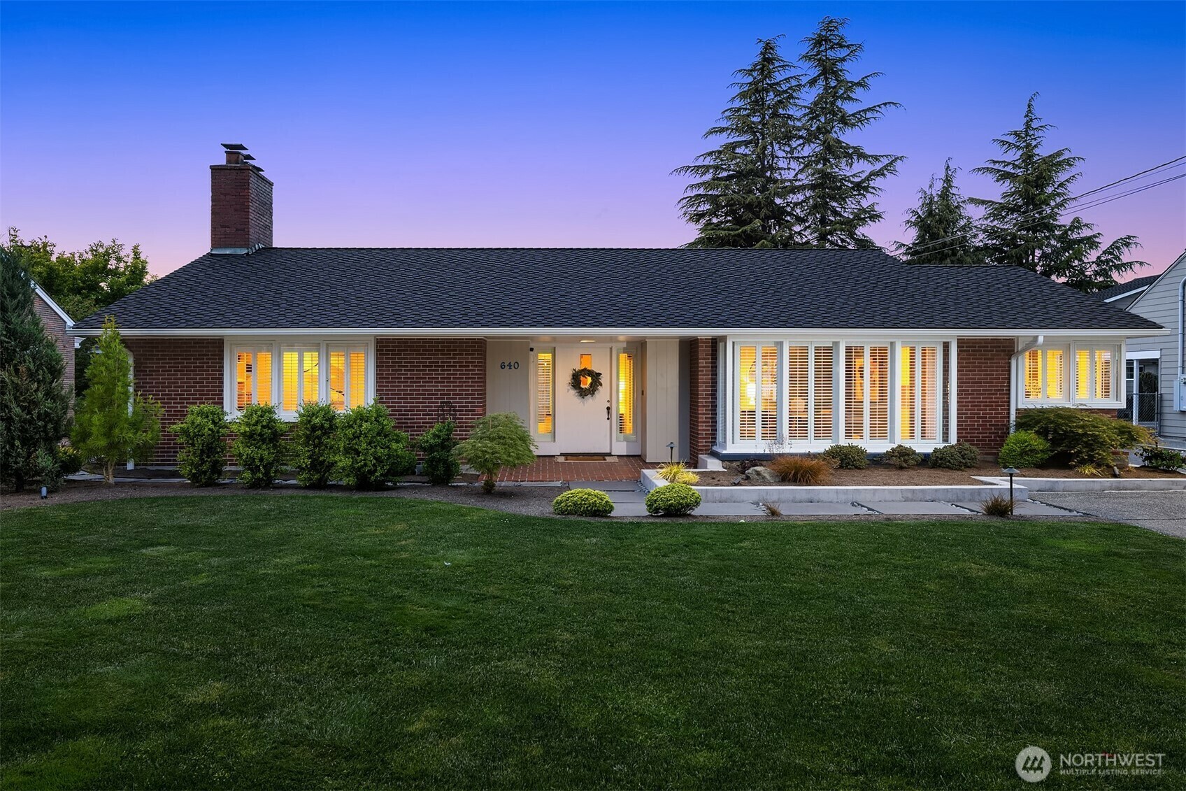 Property Photo:  640  Alverson Boulevard  WA 98201 