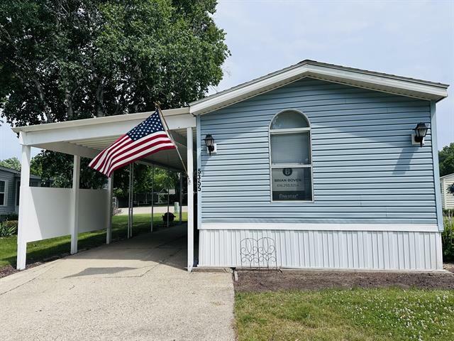5355 Meadowmoor Drive NE  Plainfield Twp MI 49306 photo