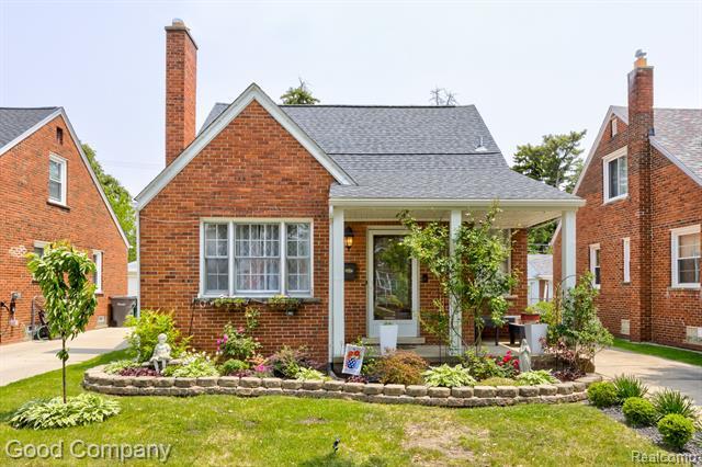 246 N Denwood Street  Dearborn MI 48128 photo