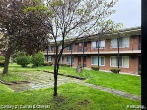 Property Photo: 25301 5 Mile Road 122 MI 48239