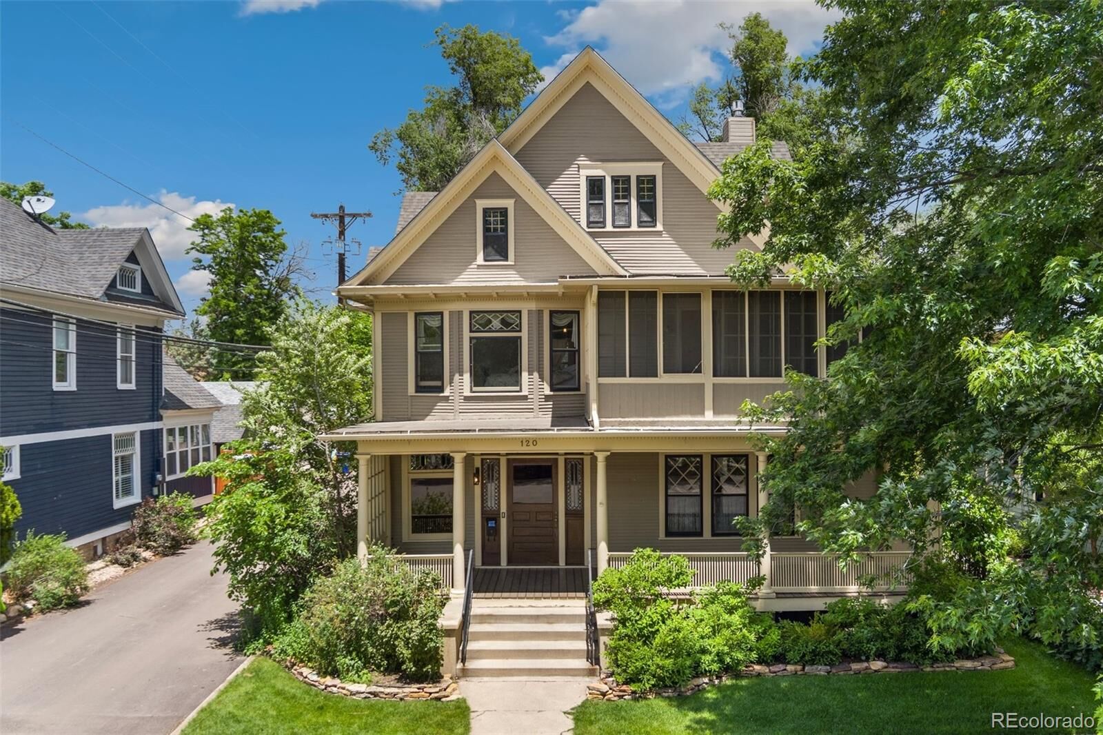 Property Photo:  120 E Espanola Street  CO 80907 