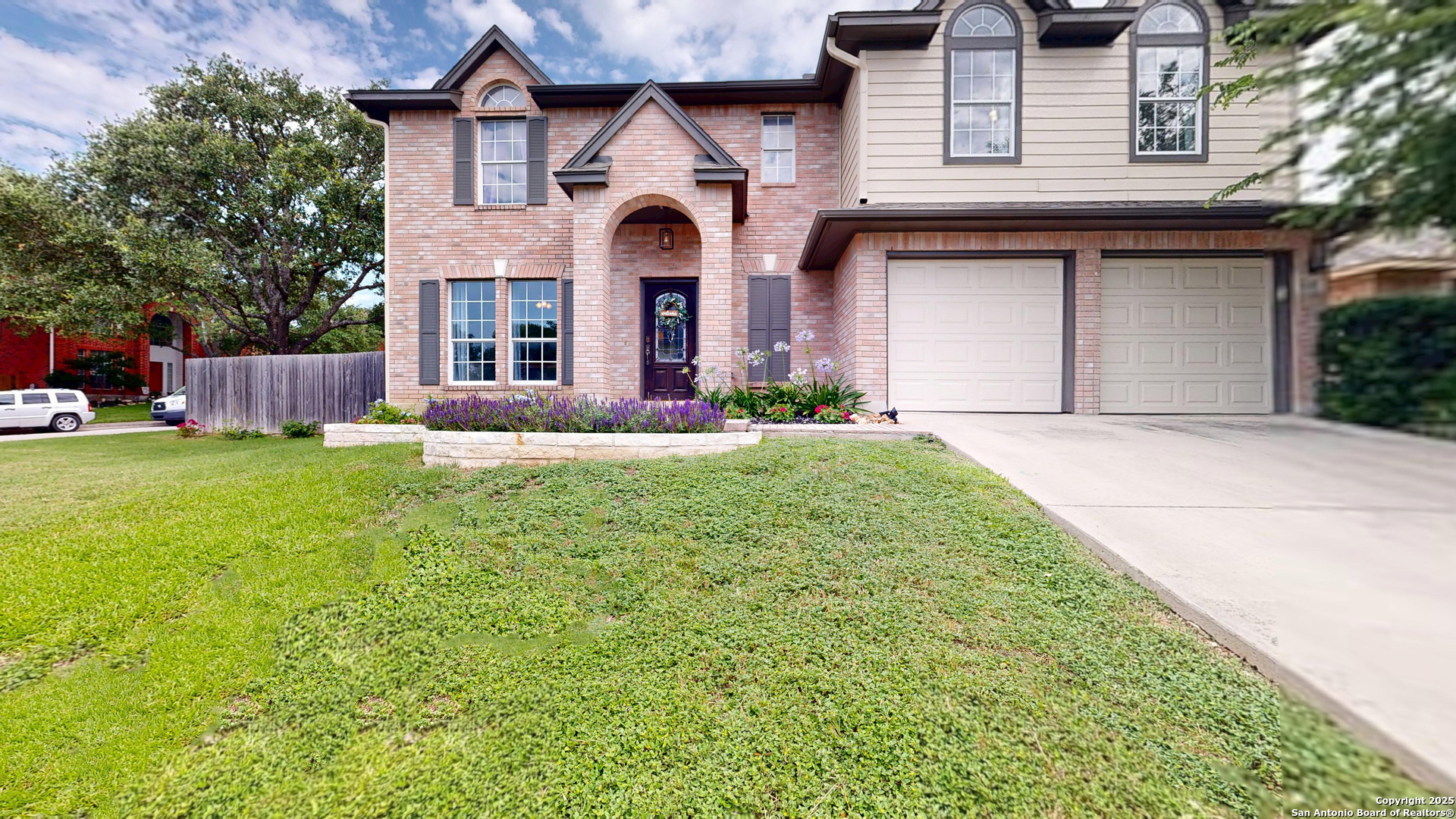 Property Photo: 3303 Falling Creek TX 78259