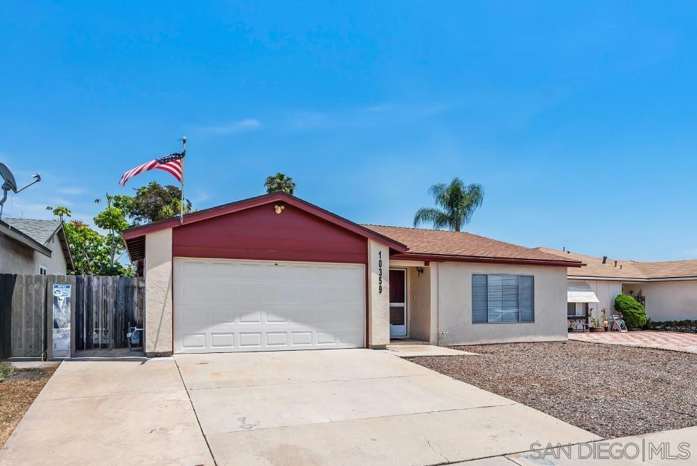 Property Photo: 10359 Londonderry Ave CA 92126