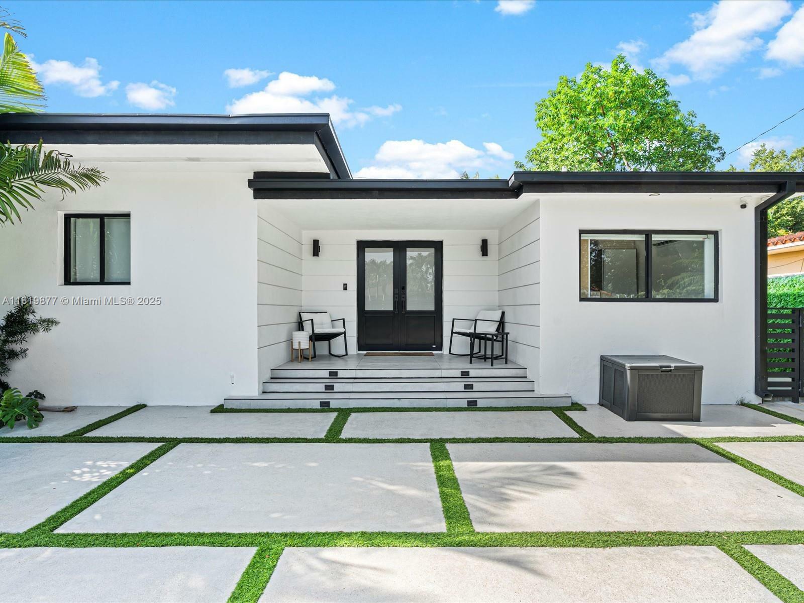 Property Photo: 4531 SW 15th St FL 33134