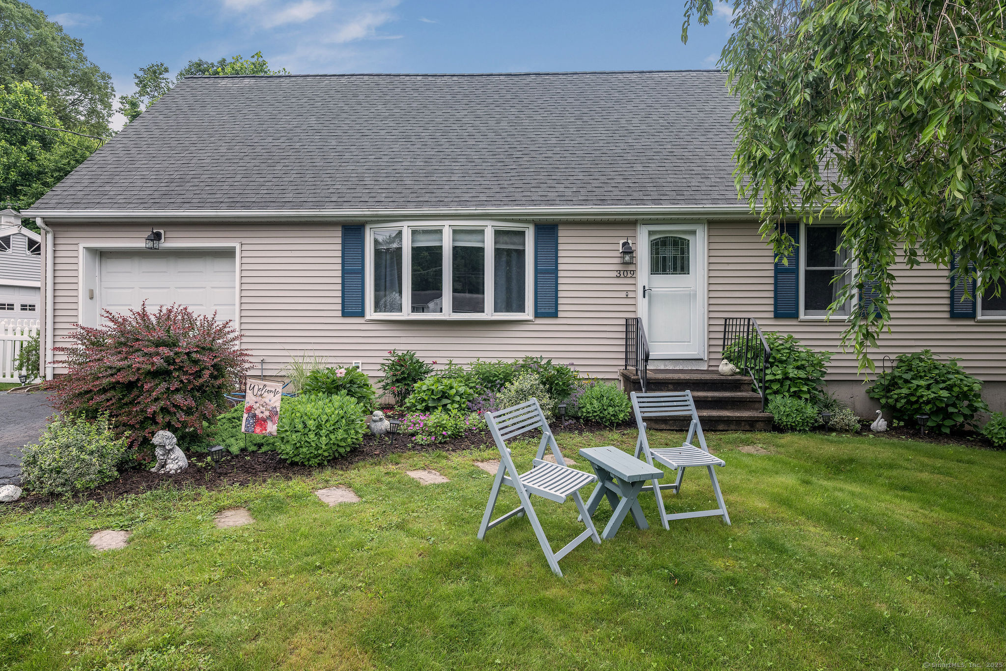 Property Photo:  309 Russo Drive  CT 06518 